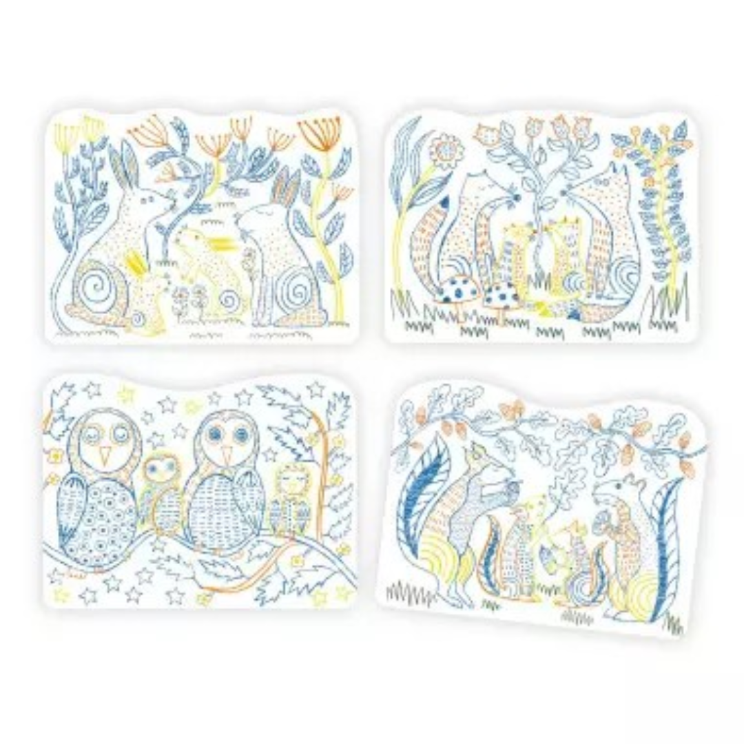 Quatro cartões ilustrados com animais coloridos sobre fundo branco