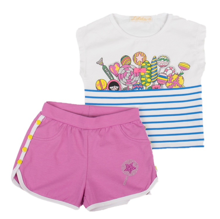 Conjunto infantil com t-shirt branca estampada e calção rosa com detalhe brilhante