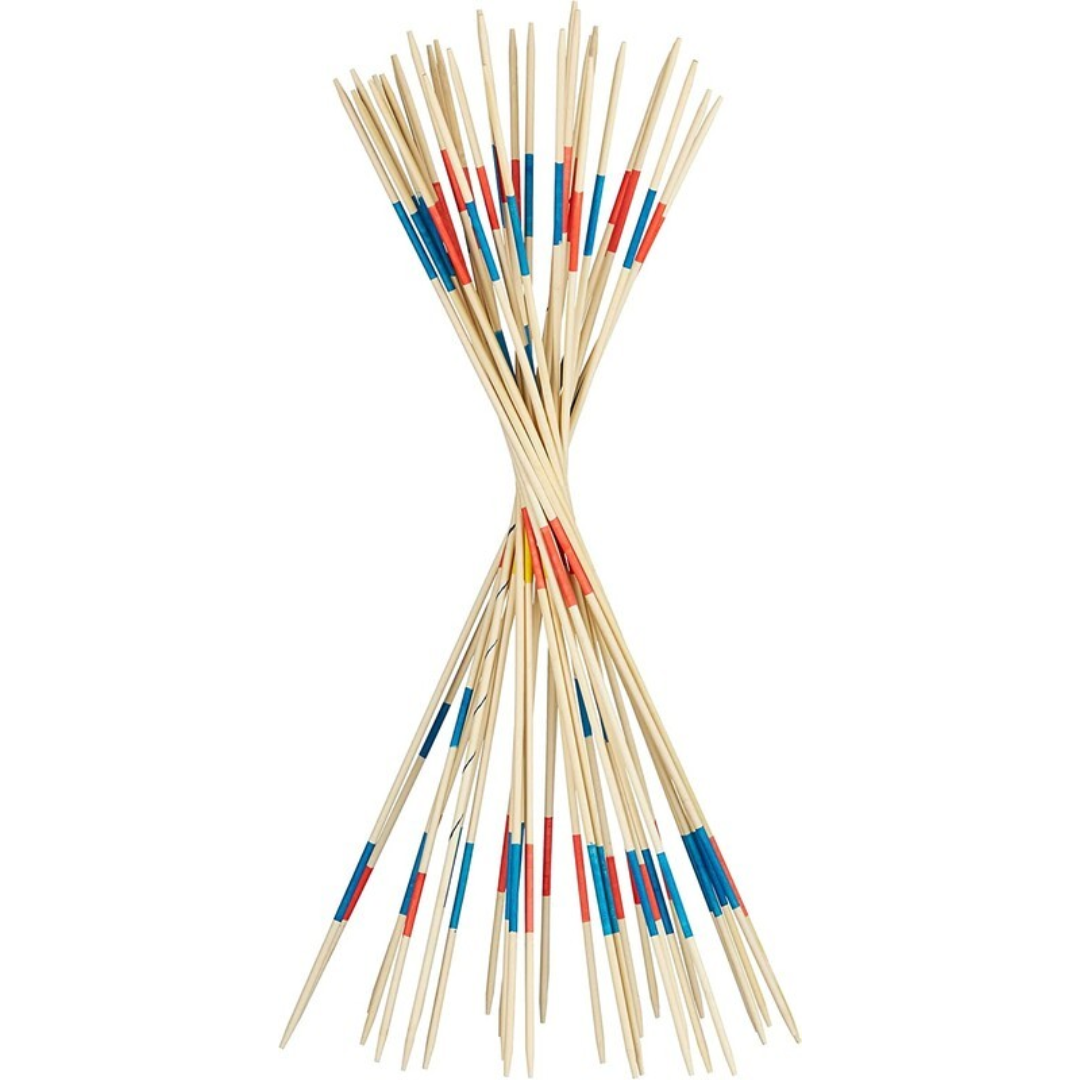 Paus de madeira para jogo com marcações coloridas