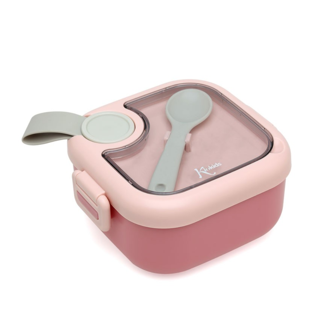 Caixa de lanche quadrada cor de rosa com tampa transparente e colher cinzenta