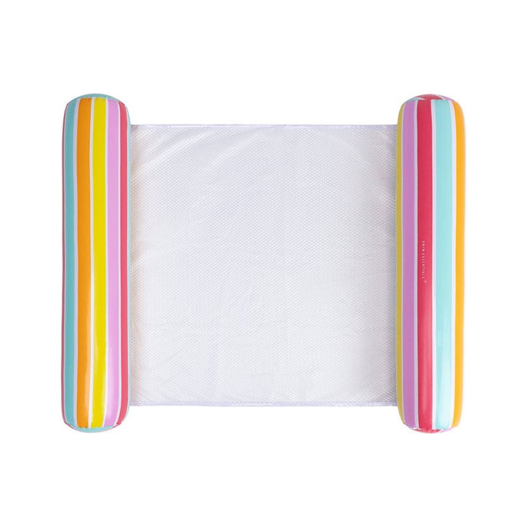 tapete de banho inflável para bebés com riscas coloridas e área central em rede branca