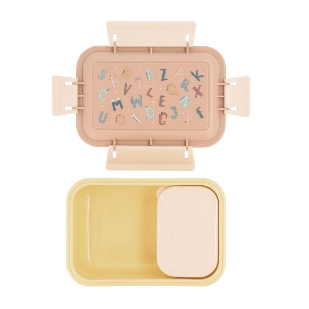 Marmita retangular amarela com tampa creme decorada com letras coloridas