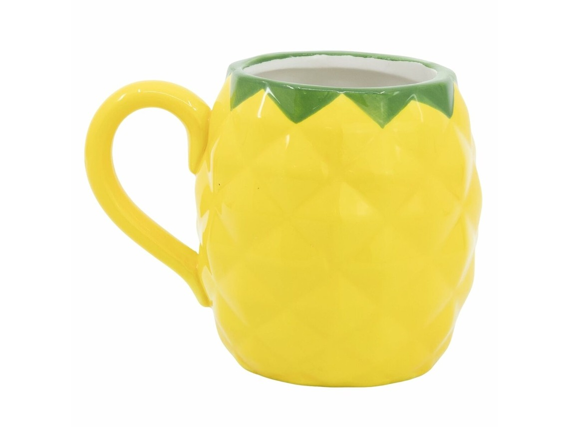 Caneca amarela em forma de abacaxi com detalhe verde no topo