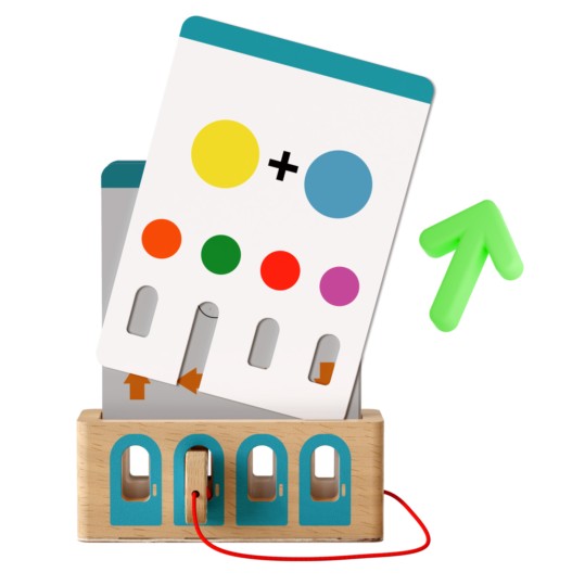 Bloco de madeira com portas azuis e castanha, cartões coloridos e cabo vermelho