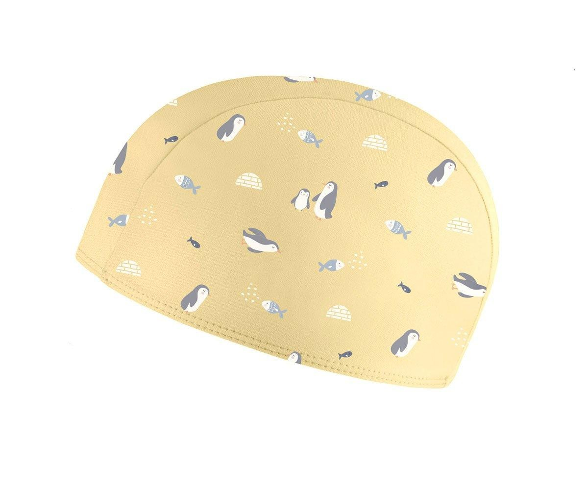 Touca amarela clara com padrão de pinguins, peixes e iglus