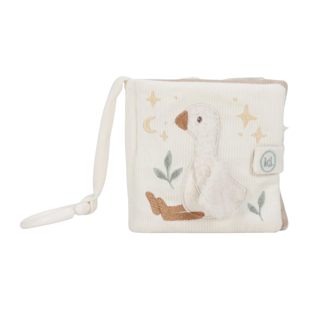 Livro macio infantil com ilustração de um pato bordado