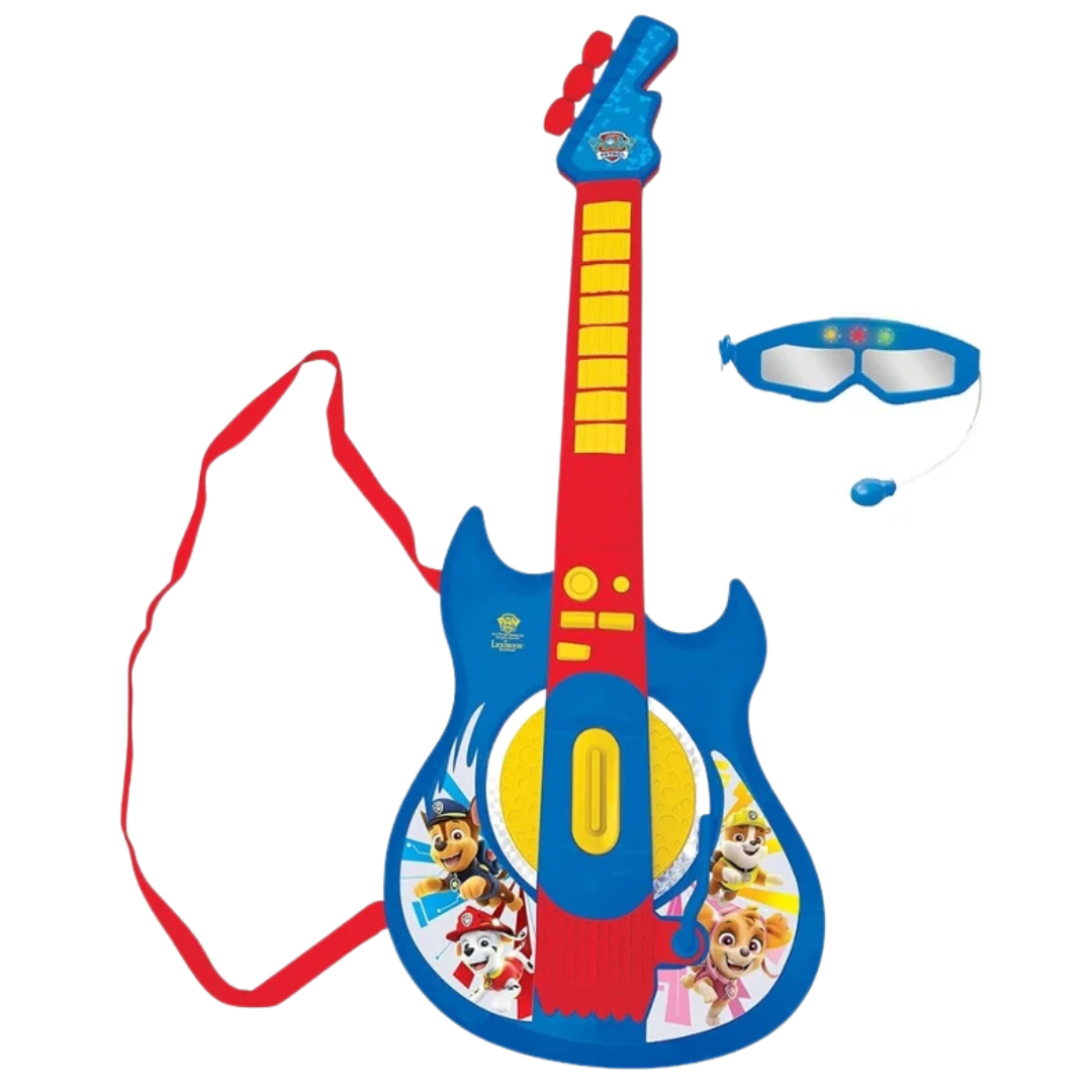 Guitarra de brinquedo colorida com personagens de desenho animado e óculos azuis com luzes.