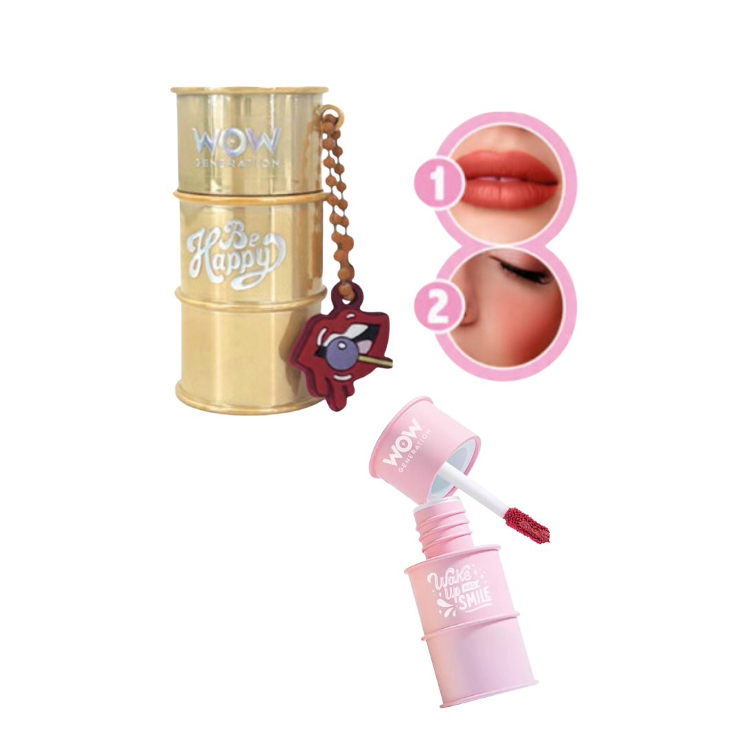 Recipientes dourado e rosa com batom vermelho e chaveiro estrela em fundo branco