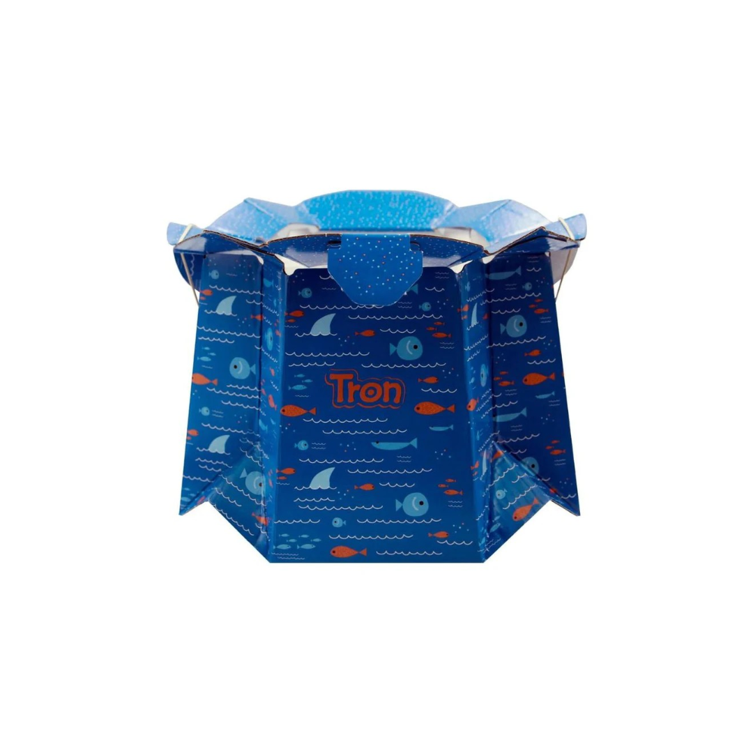 Embalagem azul aberta com padrão marinho e texto Tron