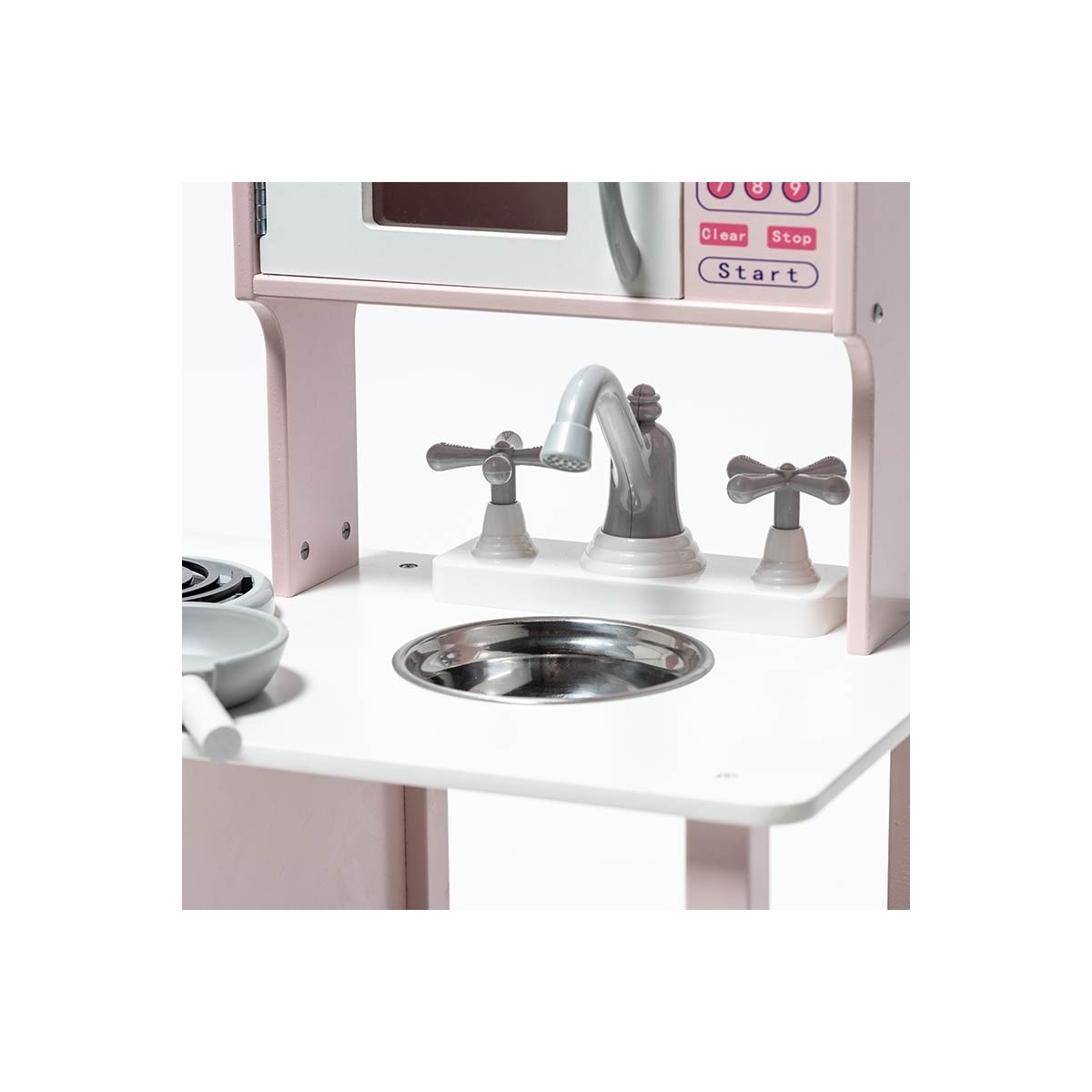 Cozinha de brincar branca com lava-loiças em inox e torneira cinza claro
