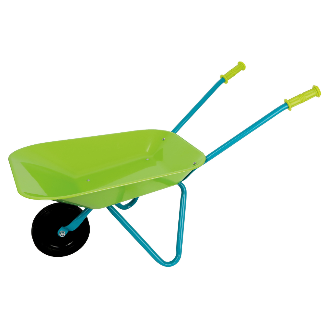 Carrinho de mão verde com estrutura azul e punhos amarelos em fundo branco