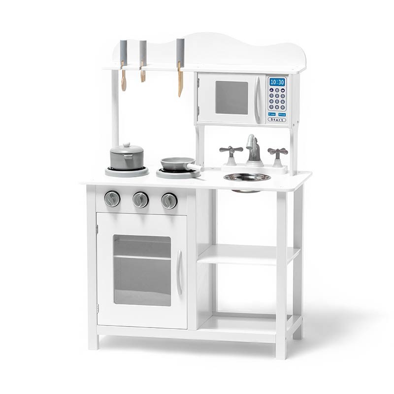 Cozinha de brincar infantil branca em madeira com forno, fogão, pia, micro-ondas e utensílios.