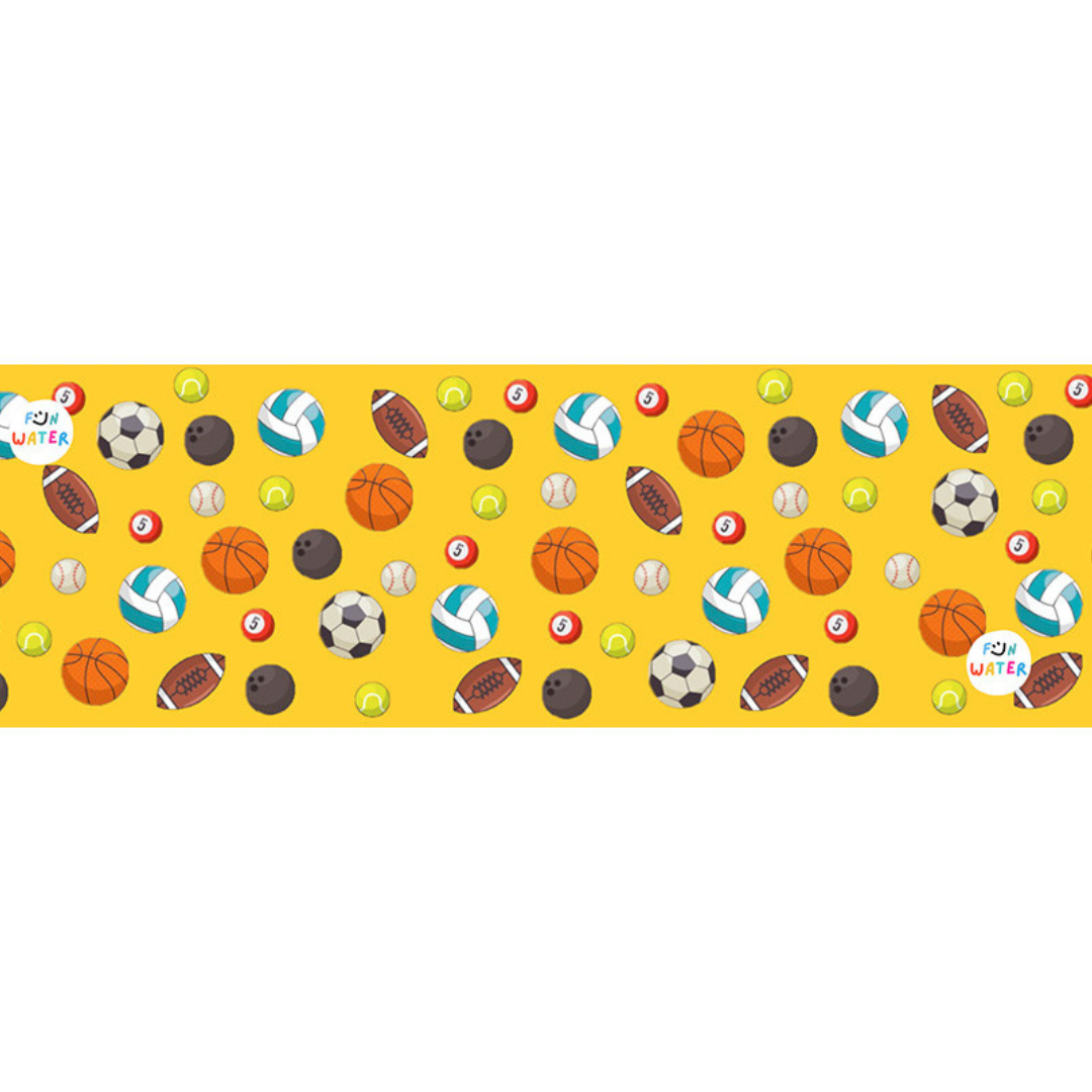 Padrão de bolas desportivas coloridas sobre fundo amarelo com texto FUN WATER.