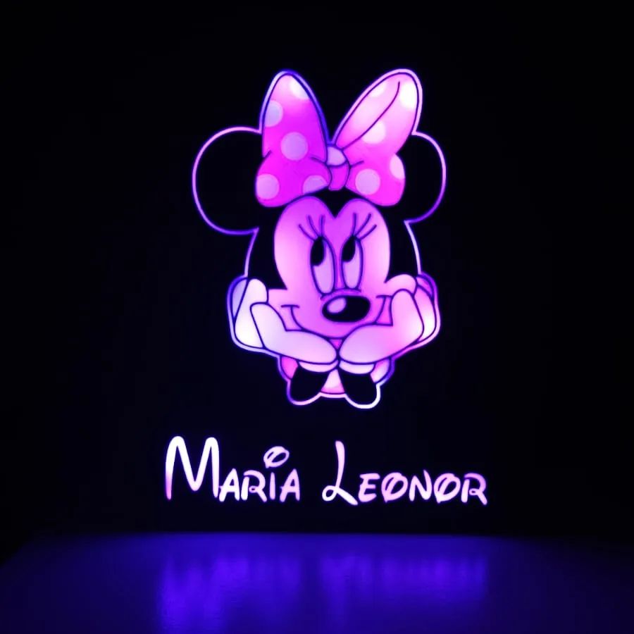 Luz LED de Minnie Mouse com nome Maria Leonor