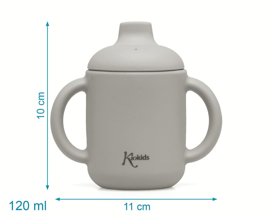 Copo de silicone cinza para crianças com tampa e duplas pegas, texto 'Kio kids'.