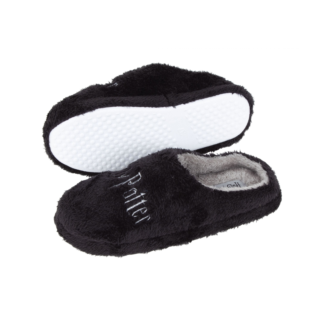 Chinelos de casa felpudos pretos com sola branca e bordado 'Putter'