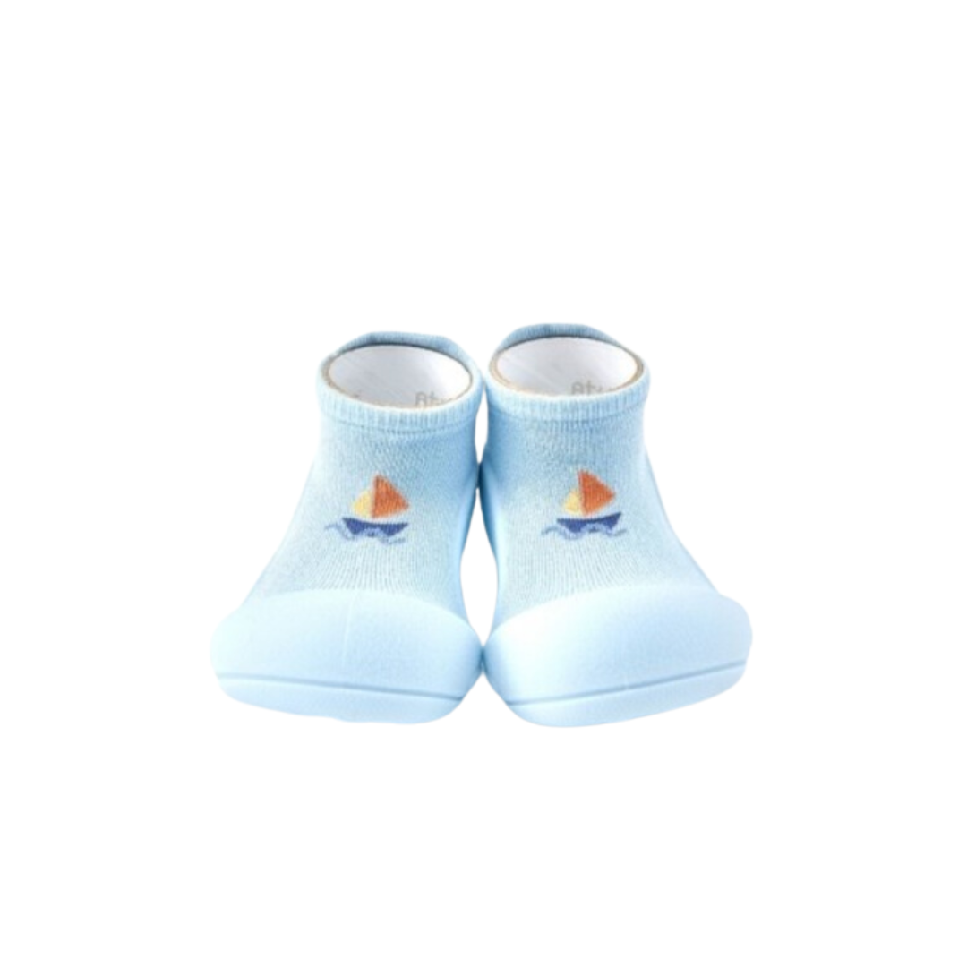 Sapatilhas para bebé azuis com estampa de barco à vela