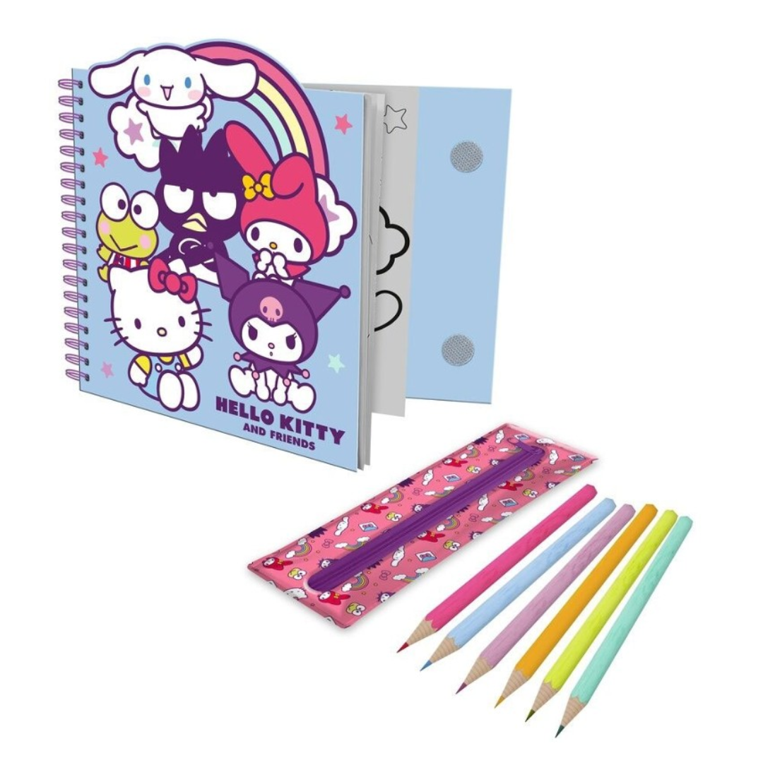 Conjunto escolar com caderno Hello Kitty, estojo rosa e lápis coloridos.