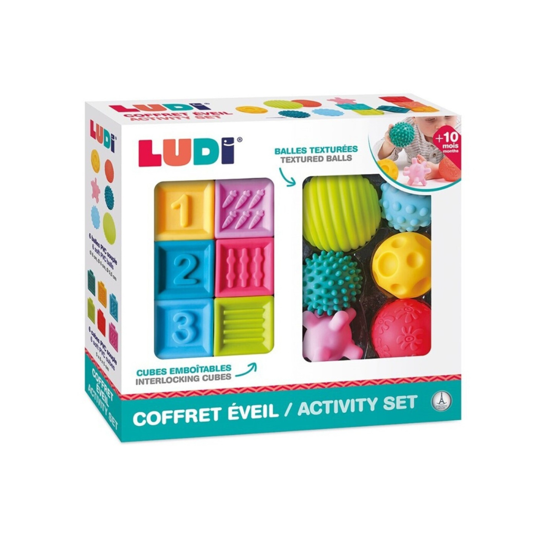 Conjunto de atividade LUDI com cubos e bolas texturadas em embalagem branca
