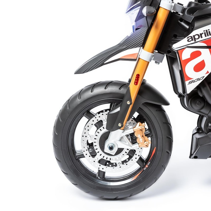 Roda dianteira de mota Aprilia 900 com suspensão dourada e disco de travão