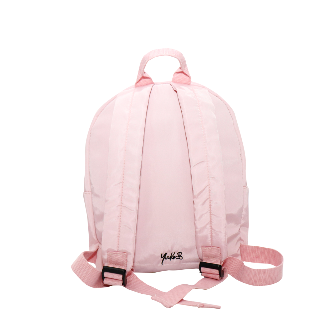 Mochila rosa com alças acolchoadas e assinatura preta
