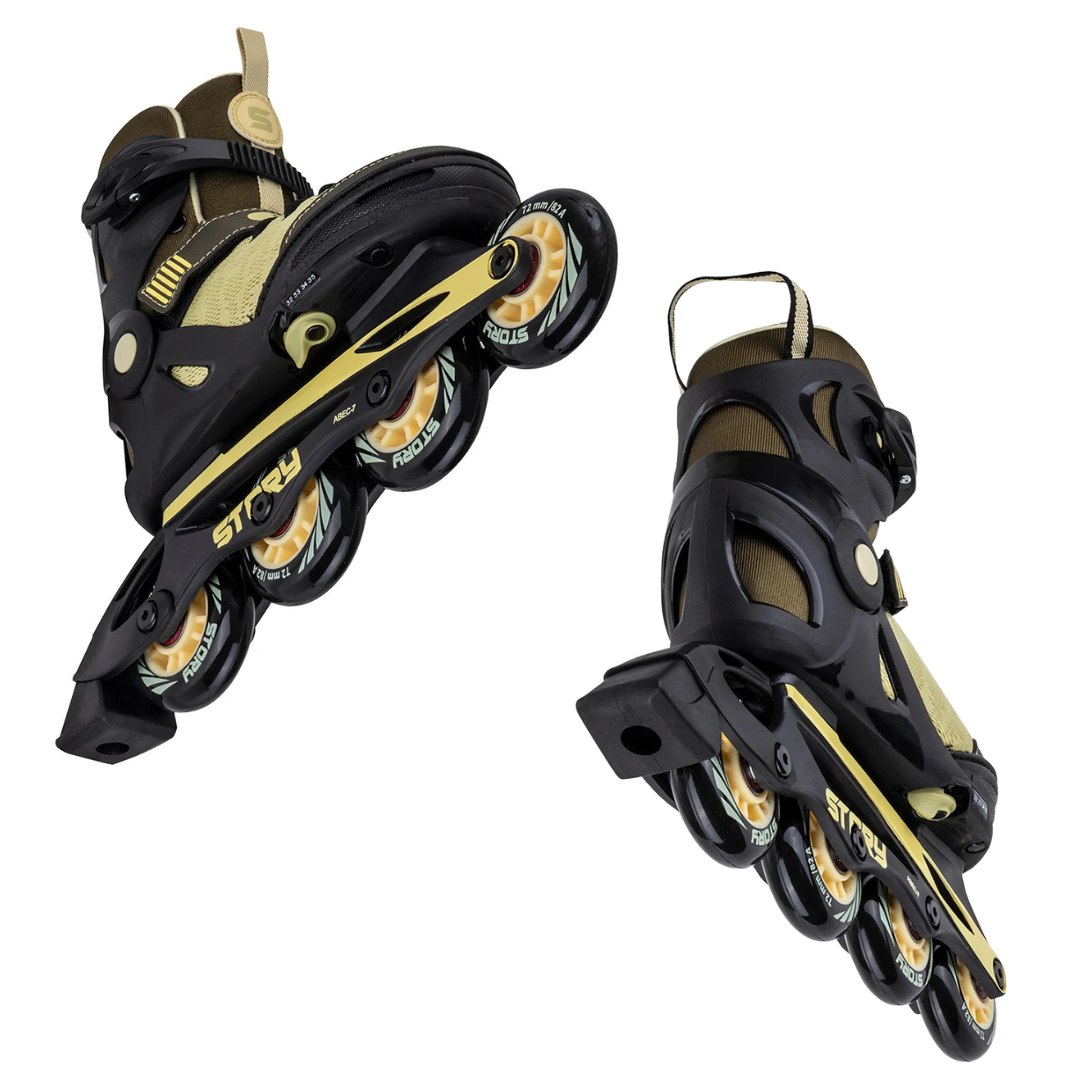 Par de patins inline pretos e bege com rodas amarelas e pretas
