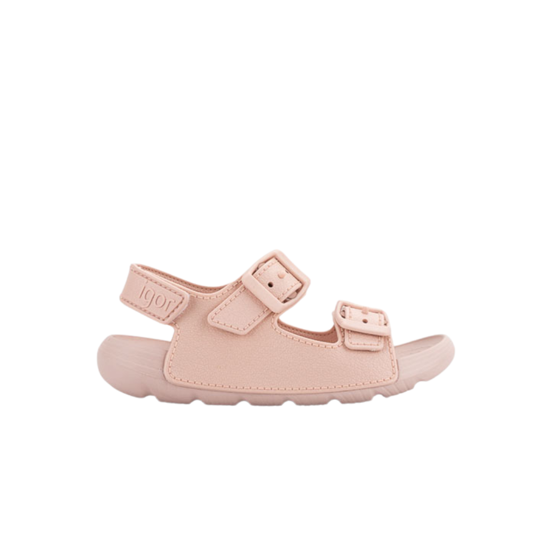 Sandália infantil cor-de-rosa com duas fivelas e sola antiderrapante