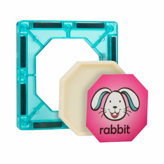 Peças de jogo de plástico azul e octagonal com ilustração de coelho e texto rabbit