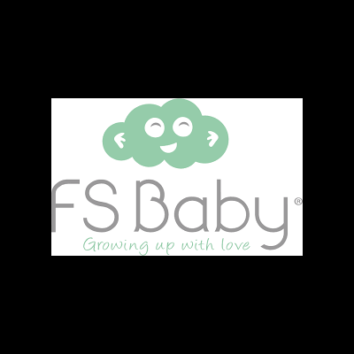 Logótipo FS Baby com nuvem sorridente verde e texto 'Growing up with love'