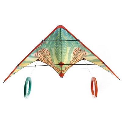 Pipa triangular colorida com armação preta e roldanas coloridas
