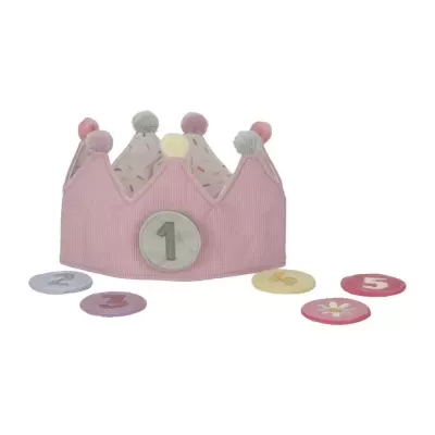 coroa rosa de tecido com pompons coloridos e discos numerados