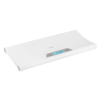 Balança digital branca para bebé com visor azul e botões