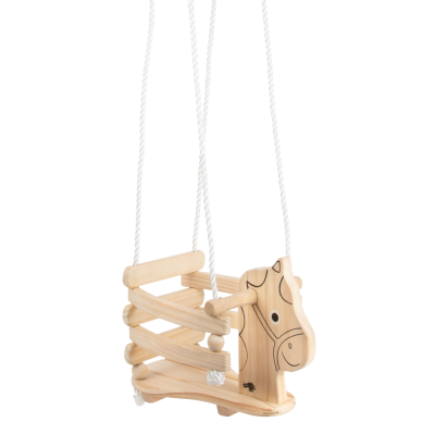 Baloiço infantil de madeira com desenhos de cavalo e cordas brancas