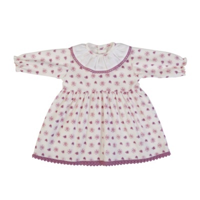 vestido infantil branco com flores cor-de-rosa e lilás e gola redonda