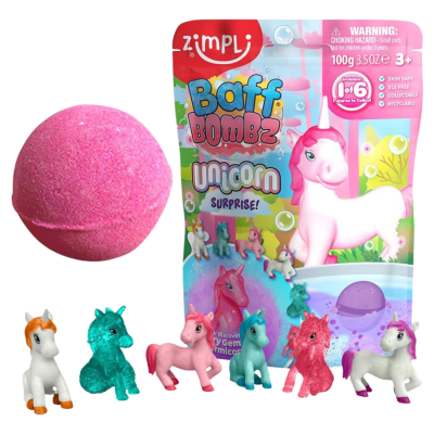 Bola efervescente rosa e embalagem colorida com unicórnios pequenos de várias cores