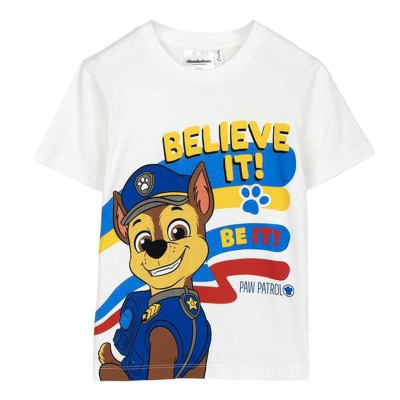 Camiseta branca com estampado do personagem Chase da Paw Patrol e texto colorido