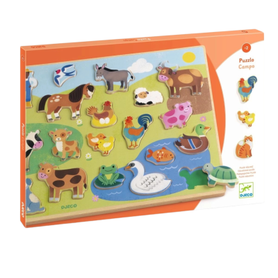 Puzzle em madeira com animais do campo coloridos em base ilustrada e embalagem com texto.