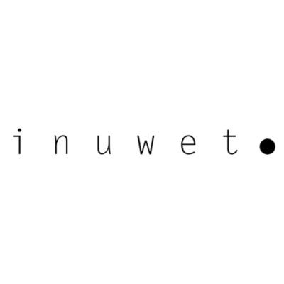 Logotipo com texto inuwet e ponto preto sobre fundo branco