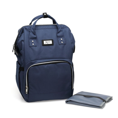 Mochila azul escura com bolso frontal e bolsa cinza clara dobrada ao lado