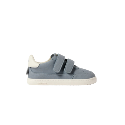 Ténis infantil azul com fecho de velcro e sola branca