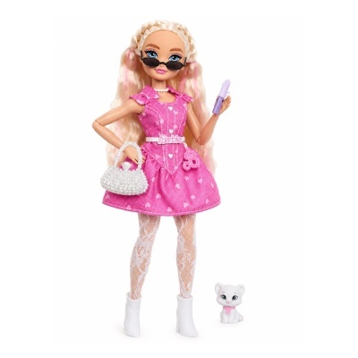 Boneca Barbie com vestido rosa e acessórios com pequeno animal branco