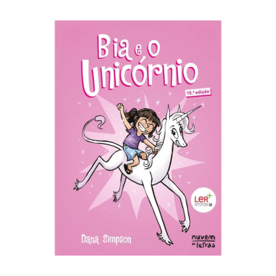Capa do livro infantil Bia e o Unicórnio com menina num unicórnio branco sobre fundo rosa