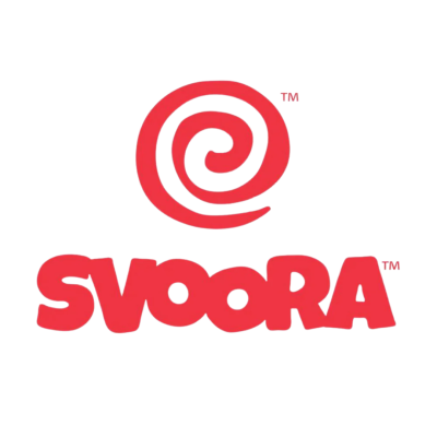 Logótipo vermelho SVOOORA com símbolo circular espiral vermelho