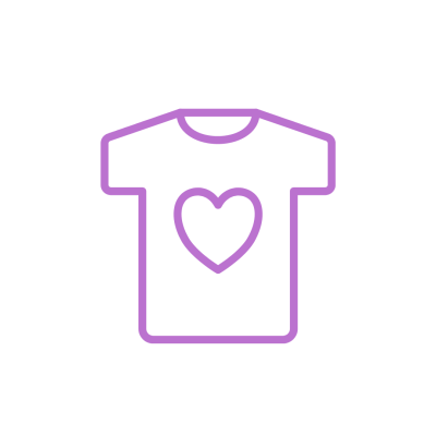 Ícone de t-shirt branca com coração lilás ao centro