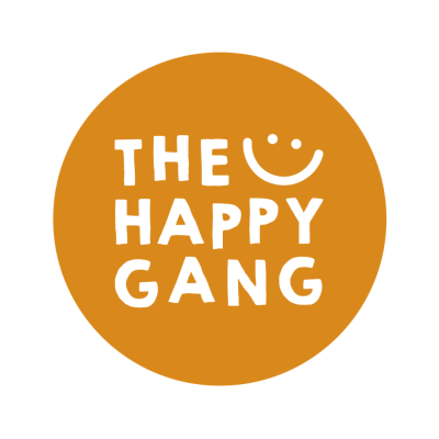 Logótipo circular laranja com texto branco THE HAPPY GANG com sorriso
