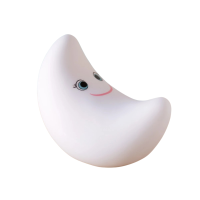 Brinquedo forma de meia-lua sorridente branca com rosto desenhado