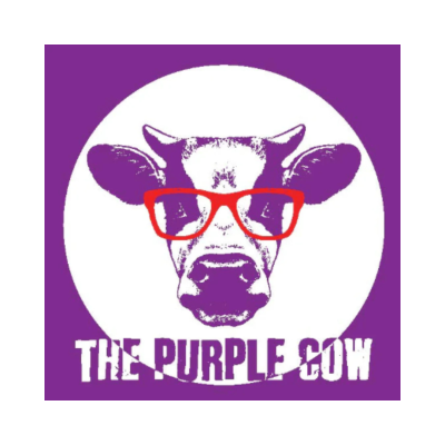 Logótipo de vaca roxa com óculos vermelhos e texto THE PURPLE COW