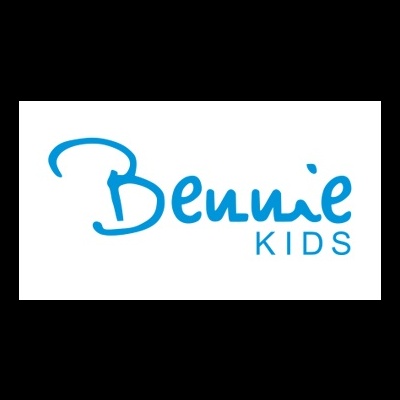 Logótipo Bennie KIDS azul em fundo branco