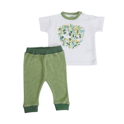 Conjunto de bebé com t-shirt branca e calças verdes