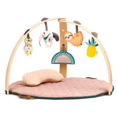 Tapete de atividades para bebé com brinquedos pendurados e almofada